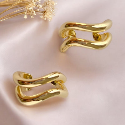 Gold Ear Cuff| Wavy - trendy earring