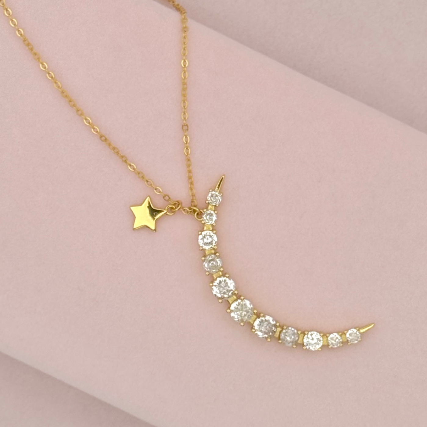 Gold Moon Necklace - trendy earring