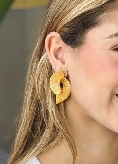 Gold Studs Earrings| Irregular Gold Drop - trendy earring