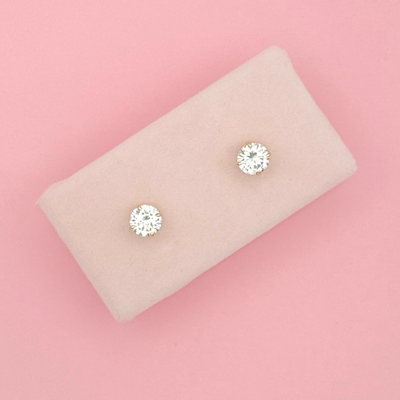 Gold Studs Earrings| Solitaire